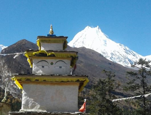 Trek from Jagat to Deng